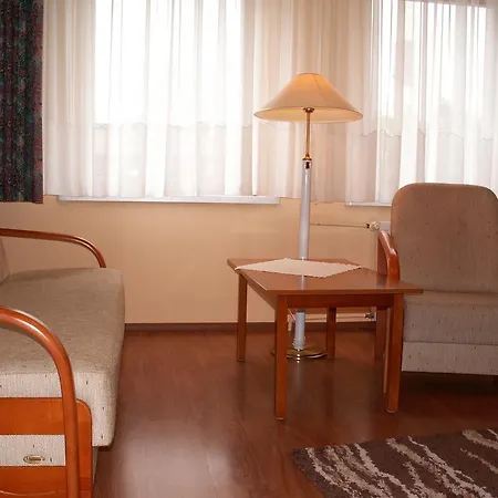 Blue Centrum Szkoleniowo-hotelarskie 2*